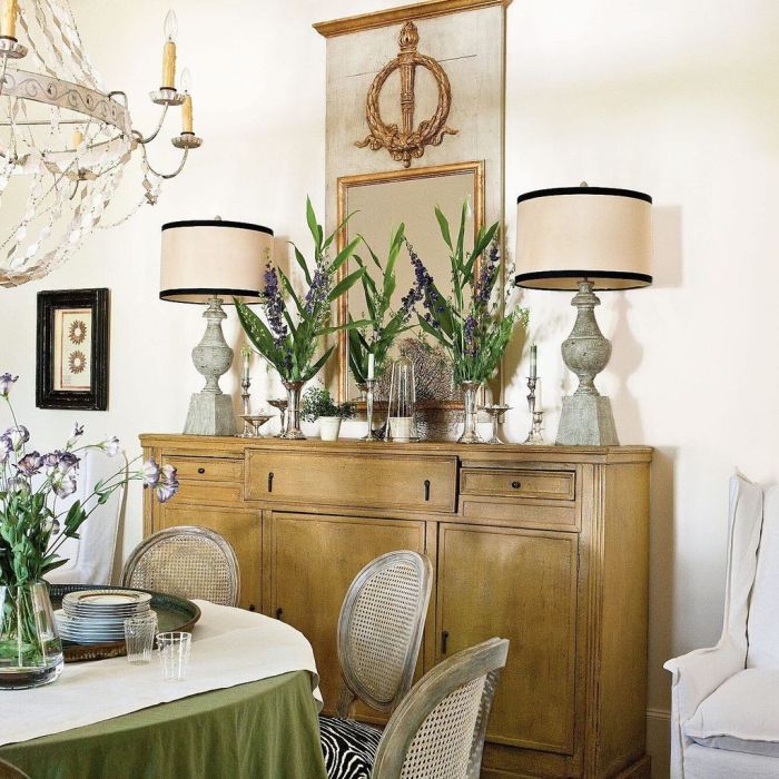 How to decorate buffet table in dining room