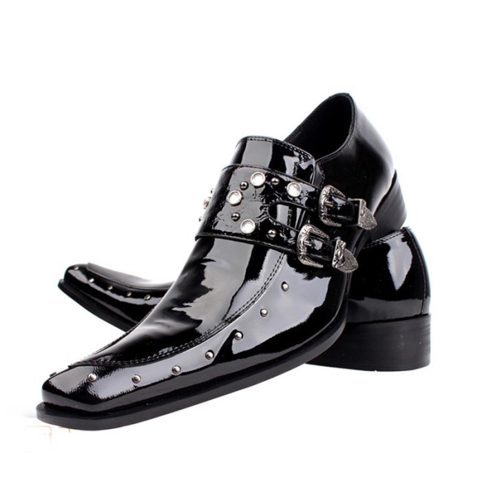 Patent leather men's dress shoes