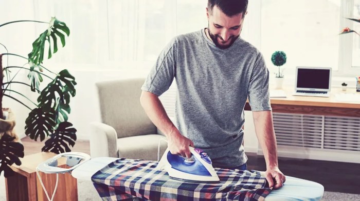 How to iron a dress shirt military style