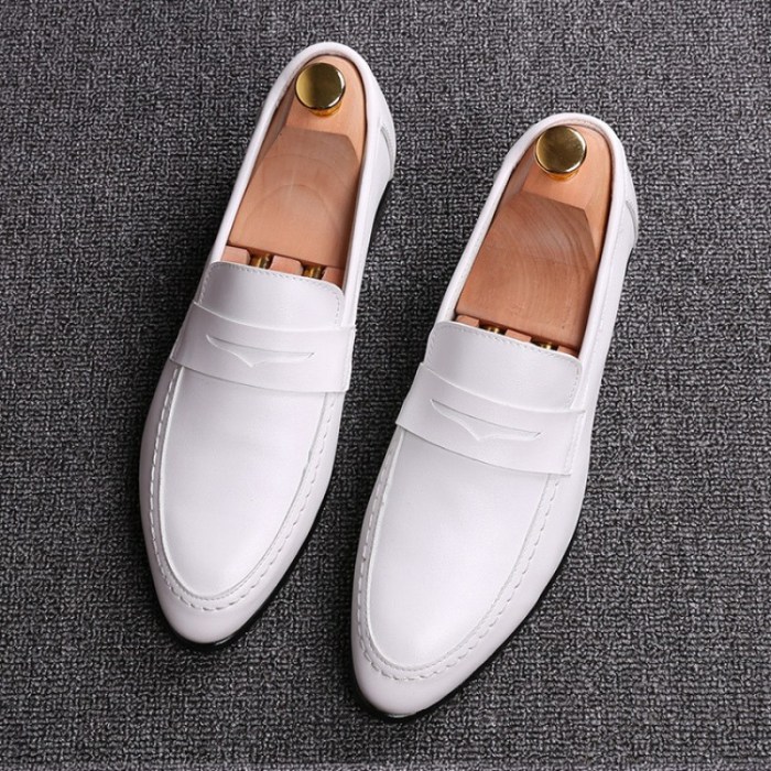 White casual dress shoes for men